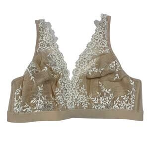 Wacoal-Embrace Lace Nude Wire Free Bralette Deep-V Racerback